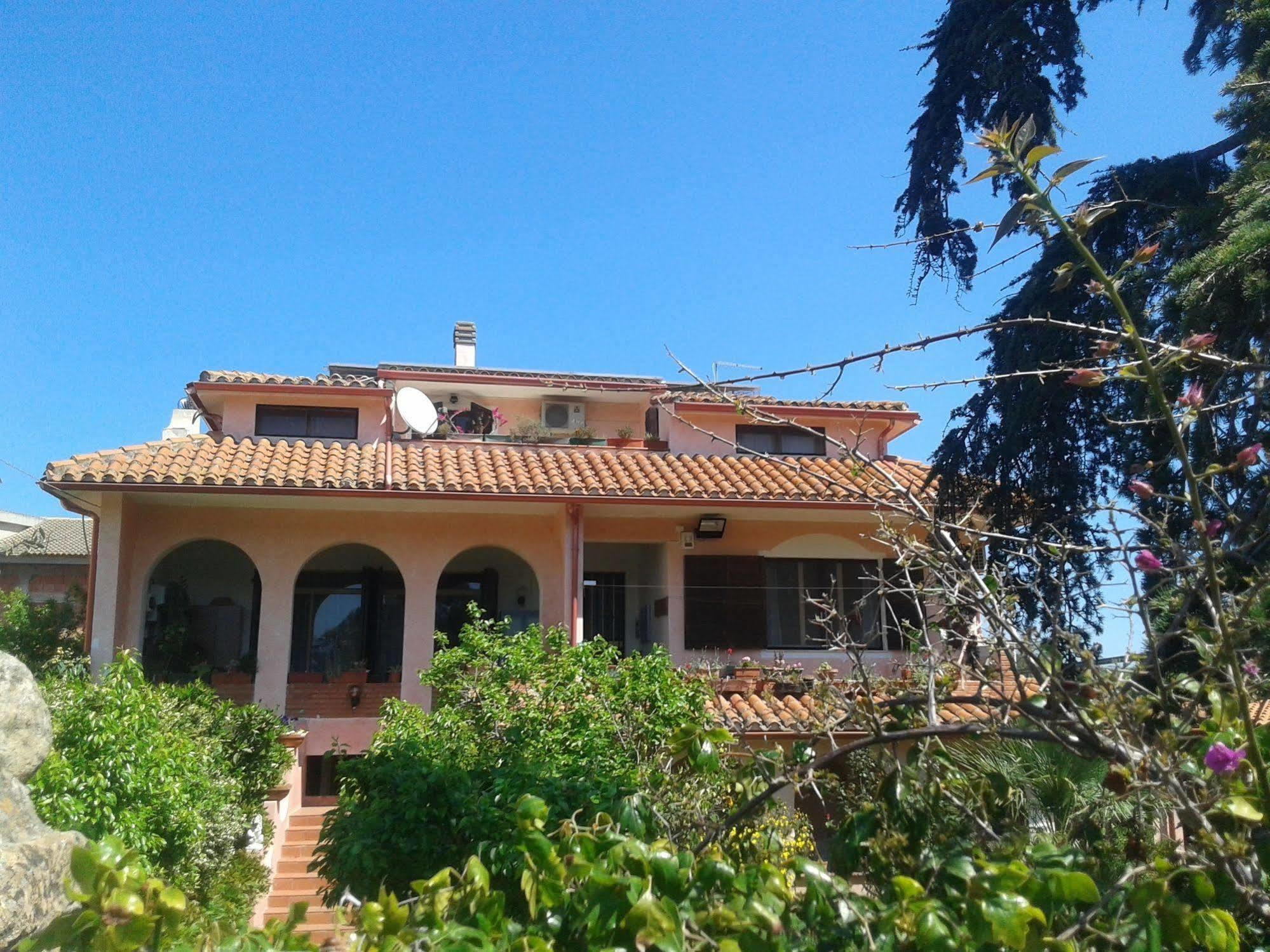 Villa Corrias Siliqua Exterior foto